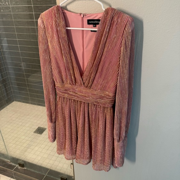 Pink/ gold long sleeve sparkly dress - Picture 2 of 3